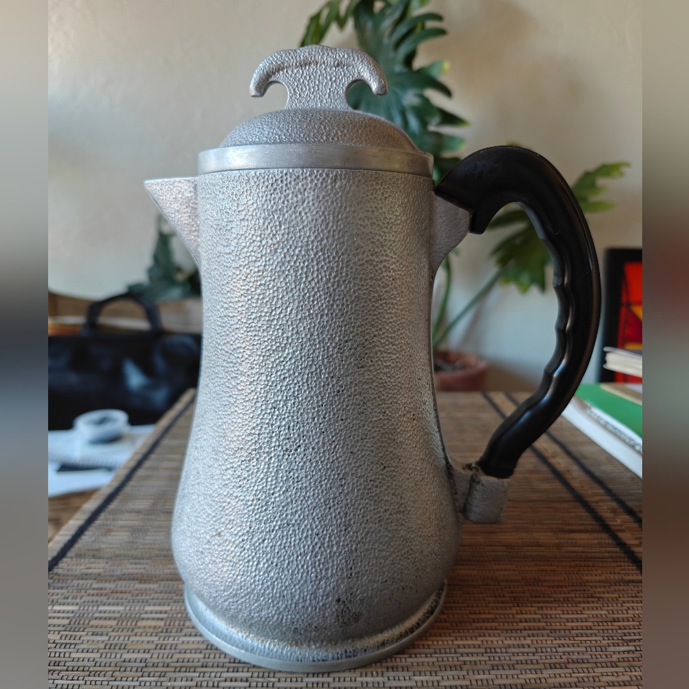 Guardian Service Coffee Maker Pitcher - Picture 8 of 8